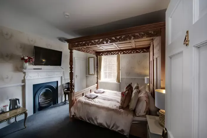 Kent bridal accommodation